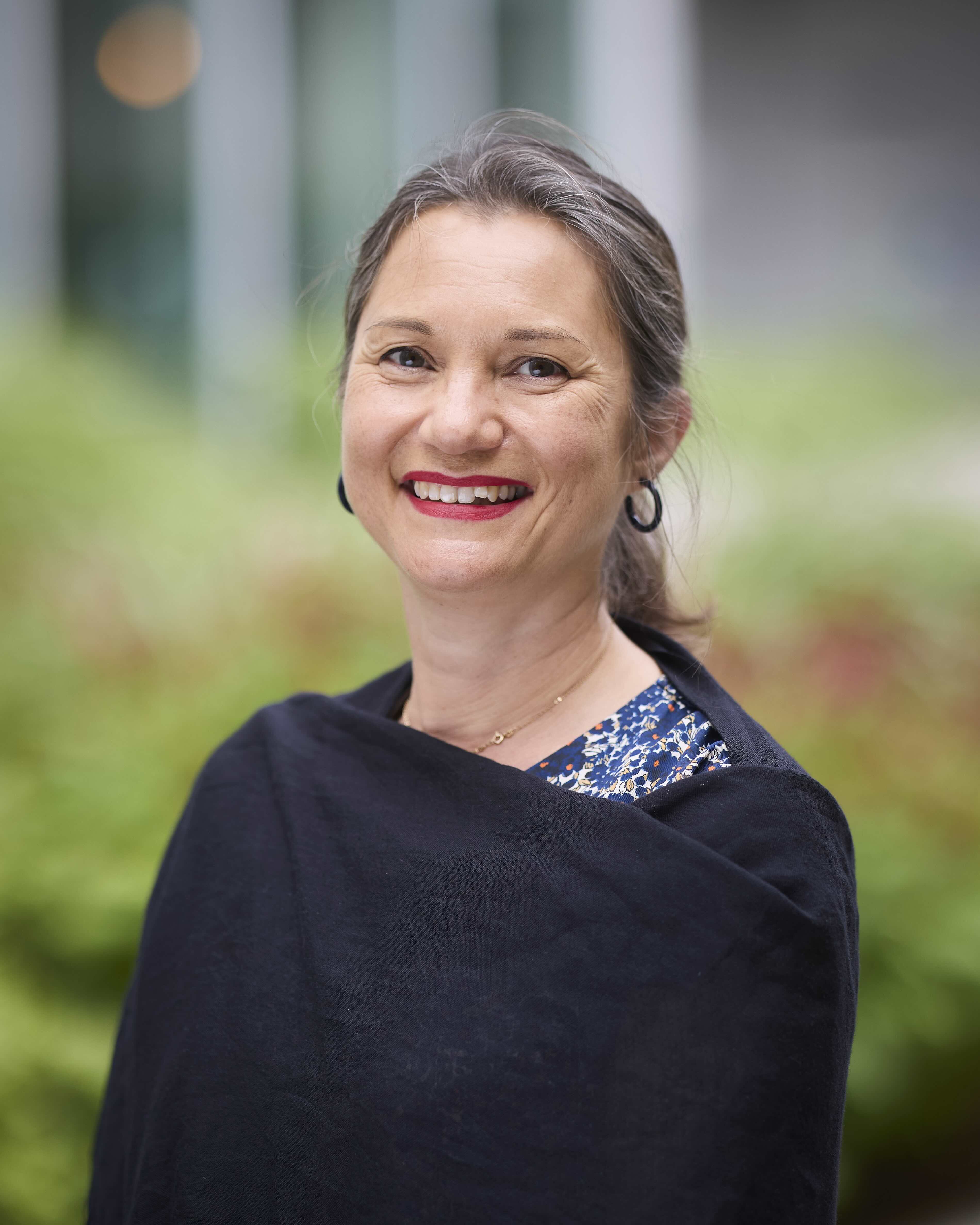 Dr Sarah Cheang